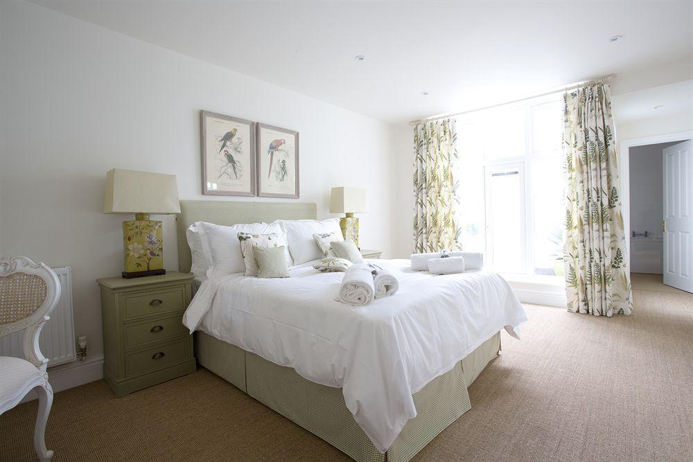 Grays Boutique B&B Бат Екстериор снимка A bedroom at The Old Rectory