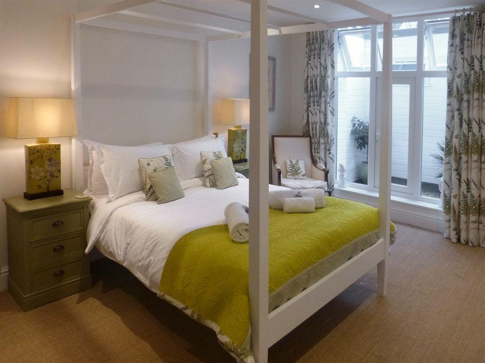 Grays Boutique B&B Бат Екстериор снимка The Old Ship Hotel