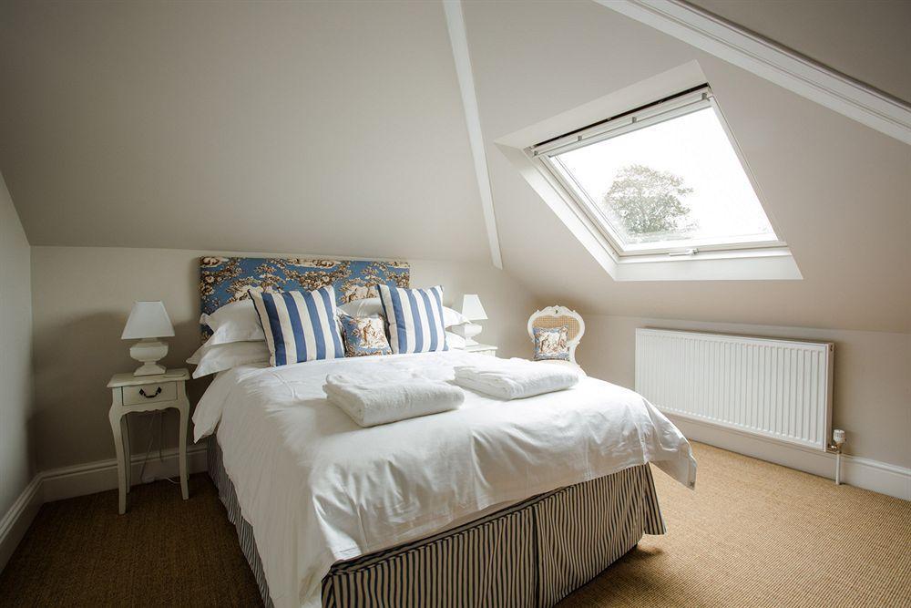 Grays Boutique B&B Бат Екстериор снимка A bedroom at The Old Post Office