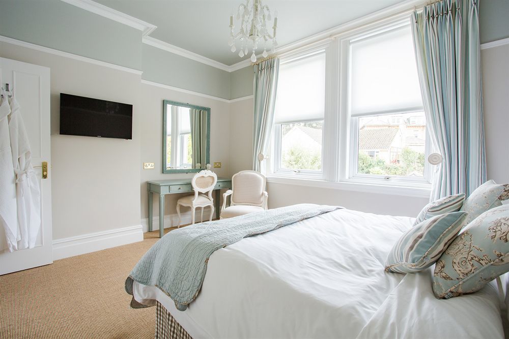 Grays Boutique B&B Бат Екстериор снимка